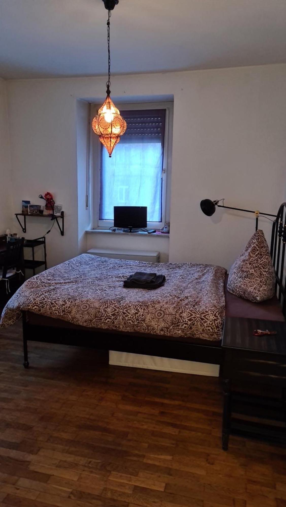 וירצבורג Gemuetliches Zimmer In Einer Altbauwohnung In Der Stadt מראה חיצוני תמונה